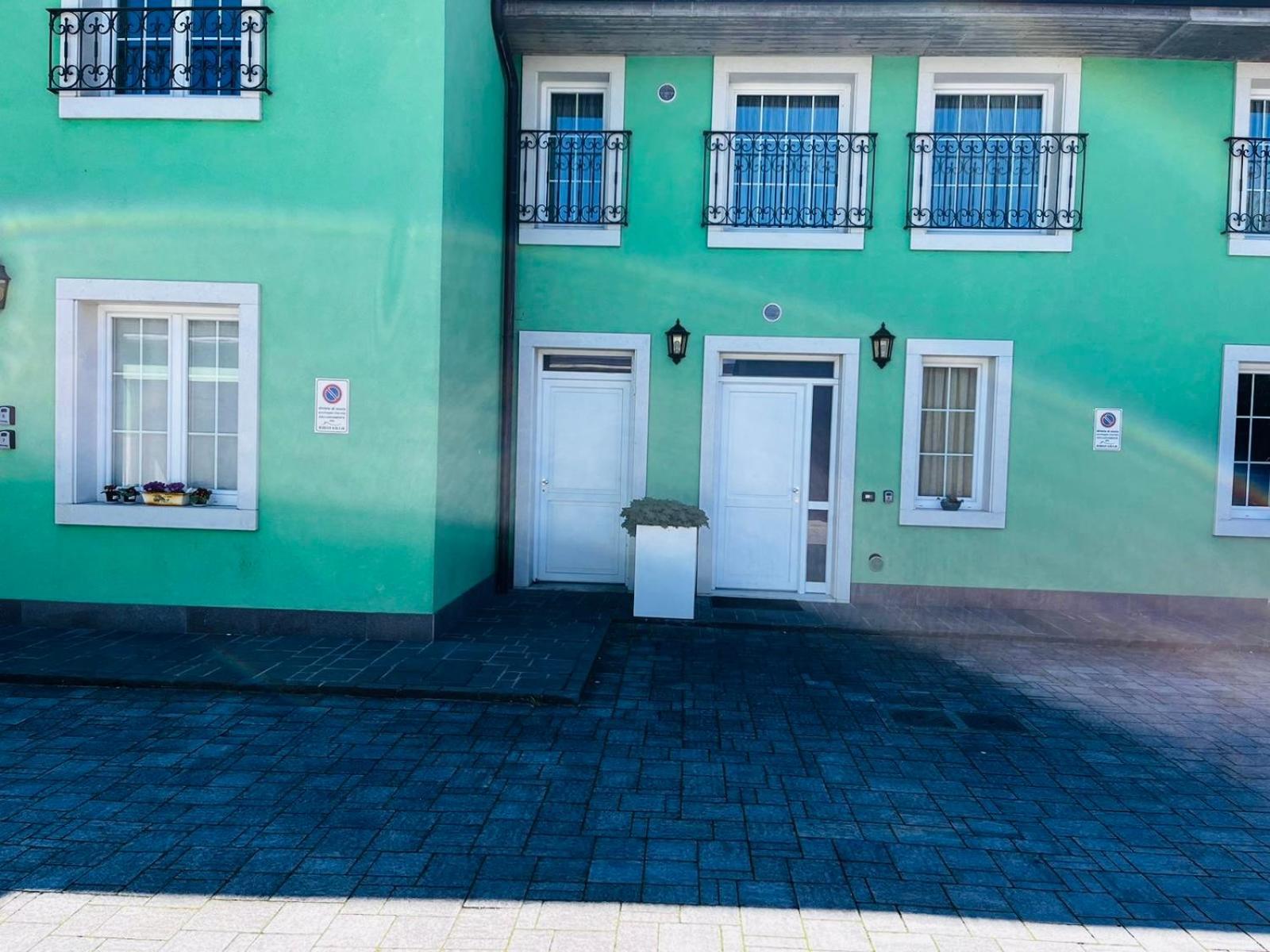 Residenza Villa Corno Alto Luaran gambar