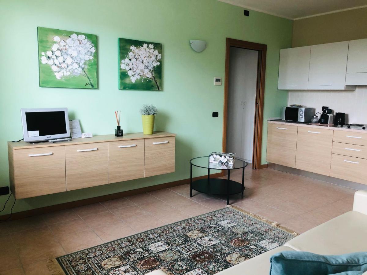 Residenza Villa Corno Alto Luaran gambar